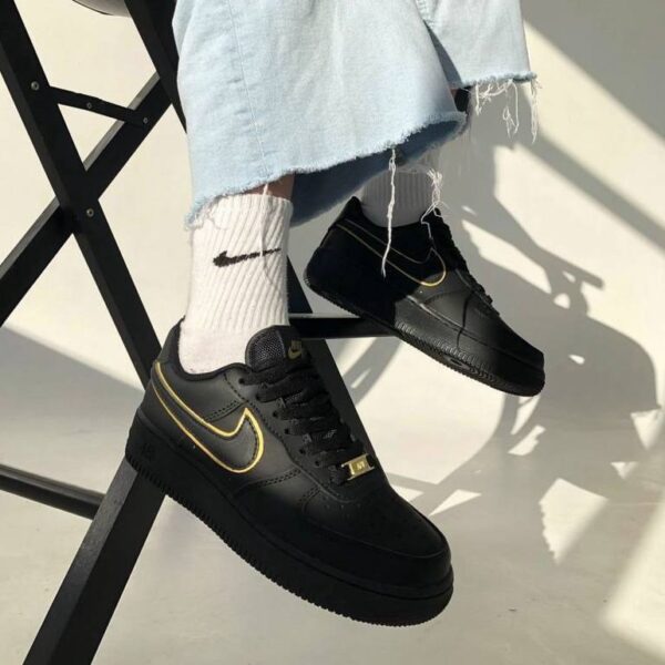 Nike Air Force 1 Black Gold