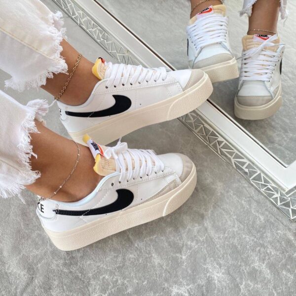 Nike blazer Low White Black
