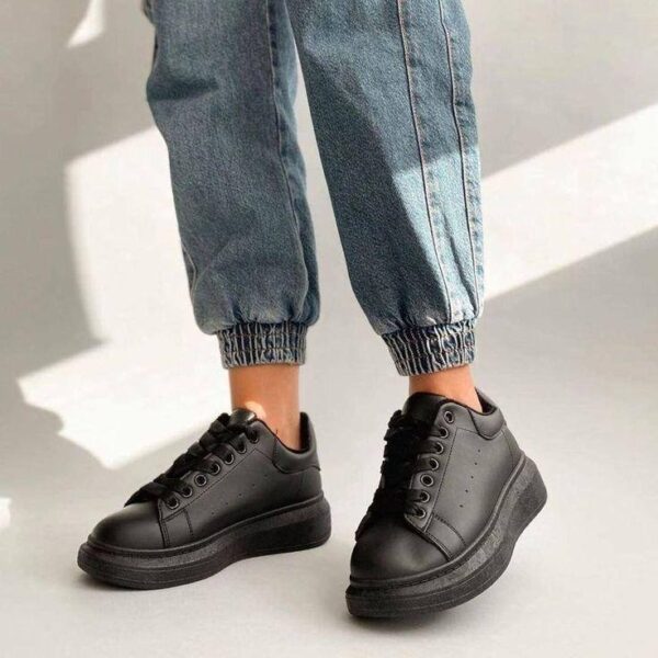 Alexander McQueen Black