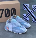 adidas Yeezy Boost 700