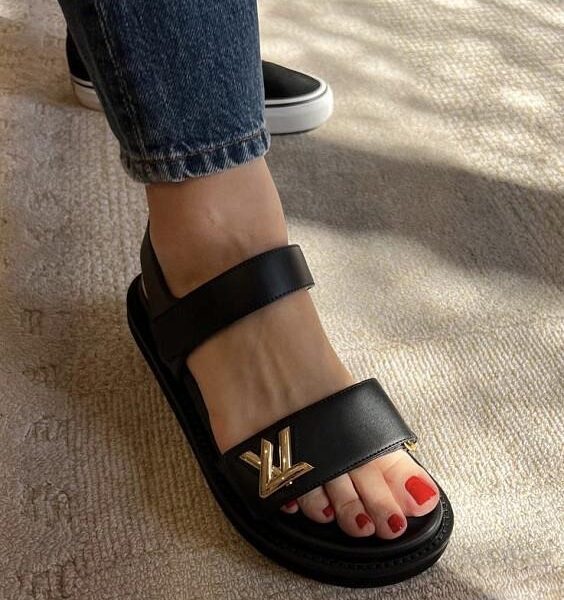 Louis Vuitton صندل