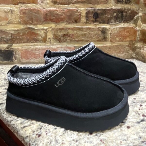 سليبر UGG