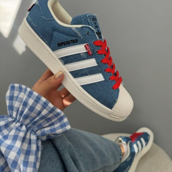 adidas Superstar