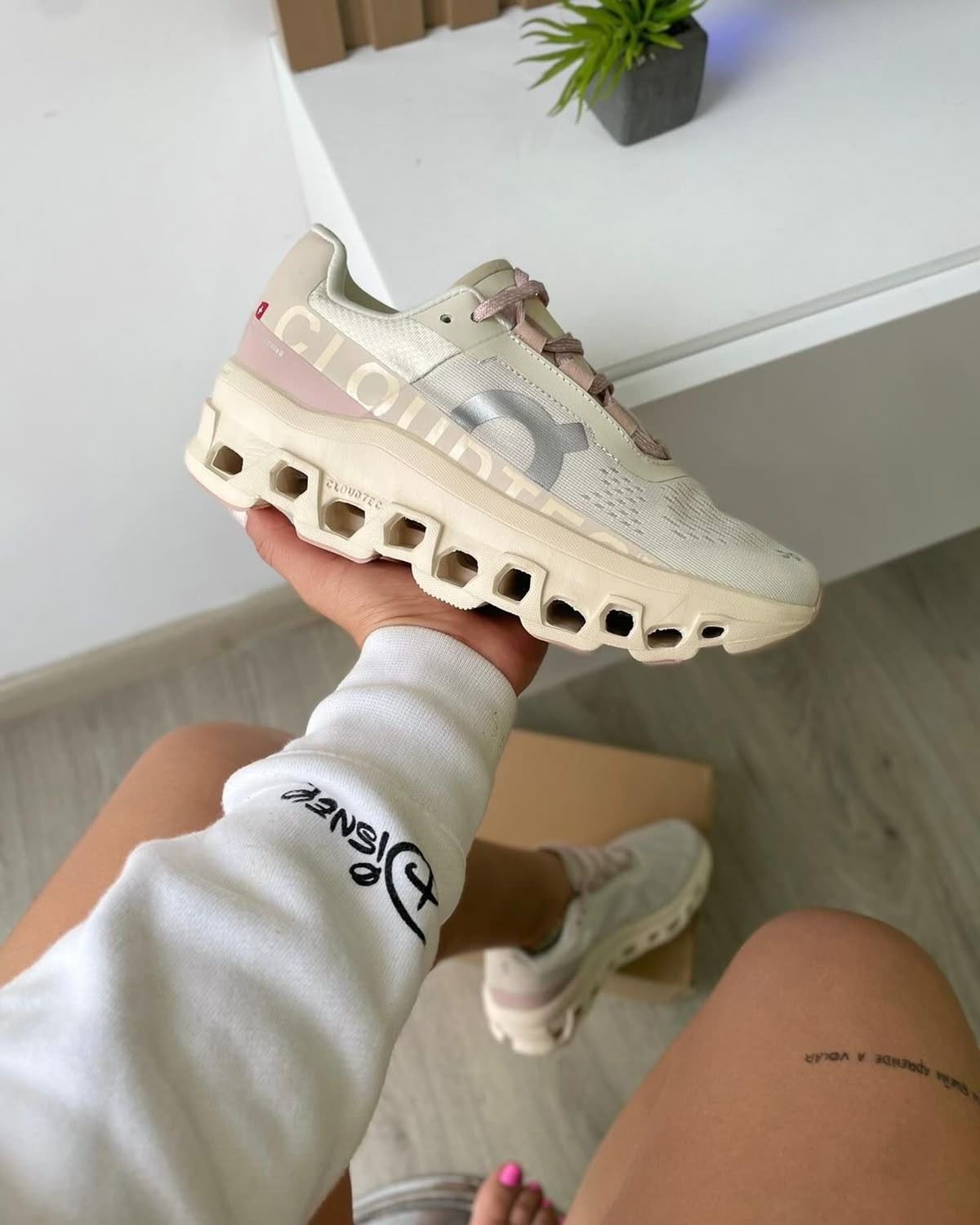 IMG-20251029-WA0034-1.jpg On Cloud Quartz - Image 1