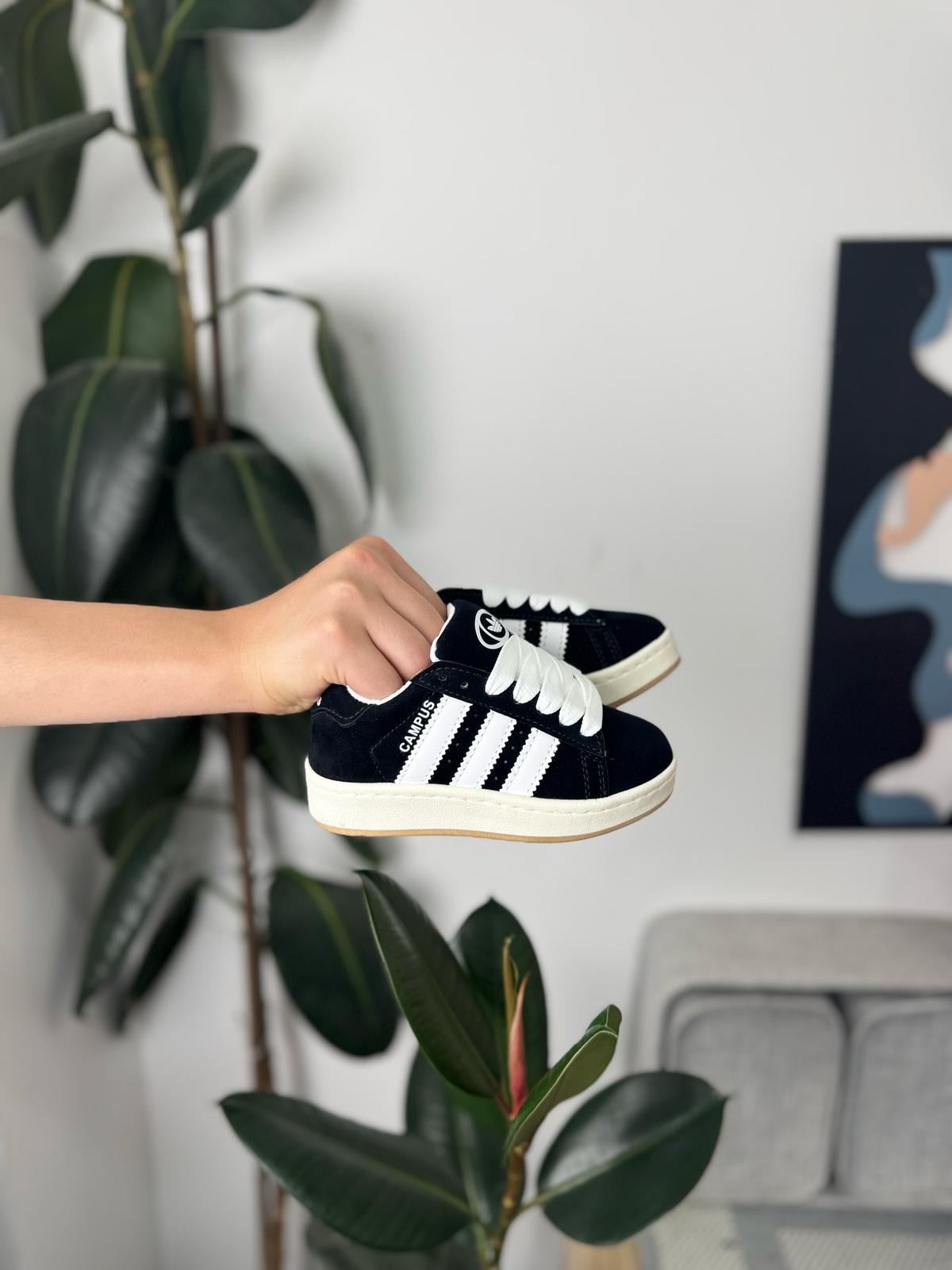 IMG-20251029-WA0179-1.jpg adidas Campus - Image 1