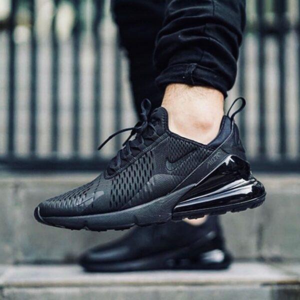 Nike 270 all black