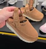 UGG Goldenstar Kids - Image 2