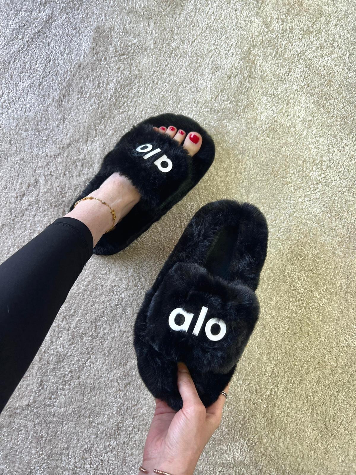 IMG-20251101-WA0097-1.jpg alo Slipper - Image 1