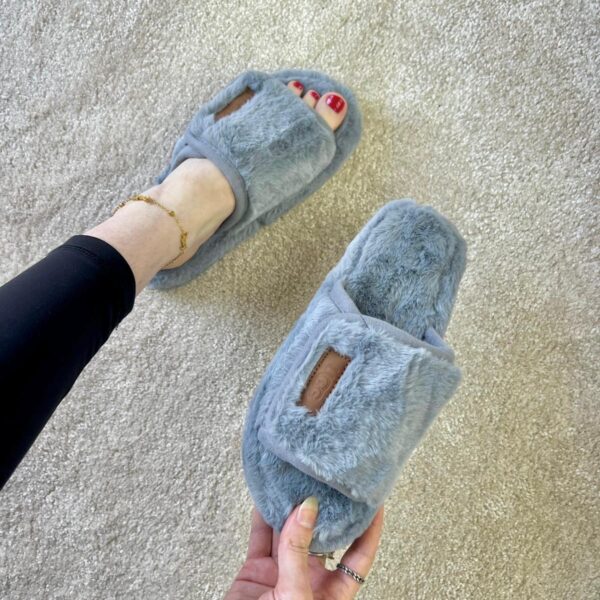 UGG Slipper