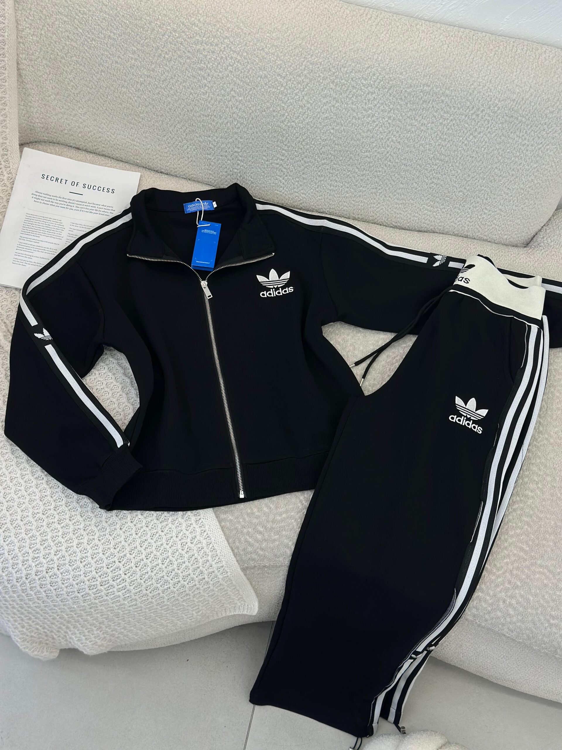 IMG-20251108-WA0150-scaled-1.jpg adidas Training2 - الصورة 1