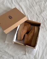 UGG platform - Image 2