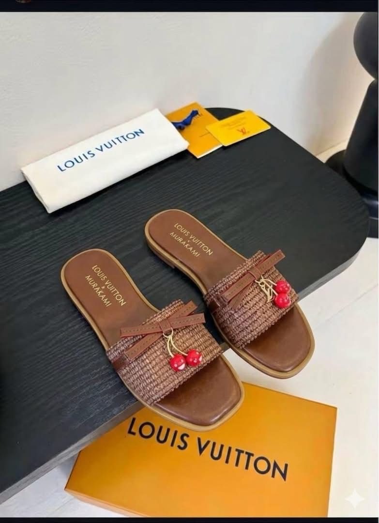 IMG-20260503-WA0071-1.jpg Louis Vuitton🍒 - الصورة 1