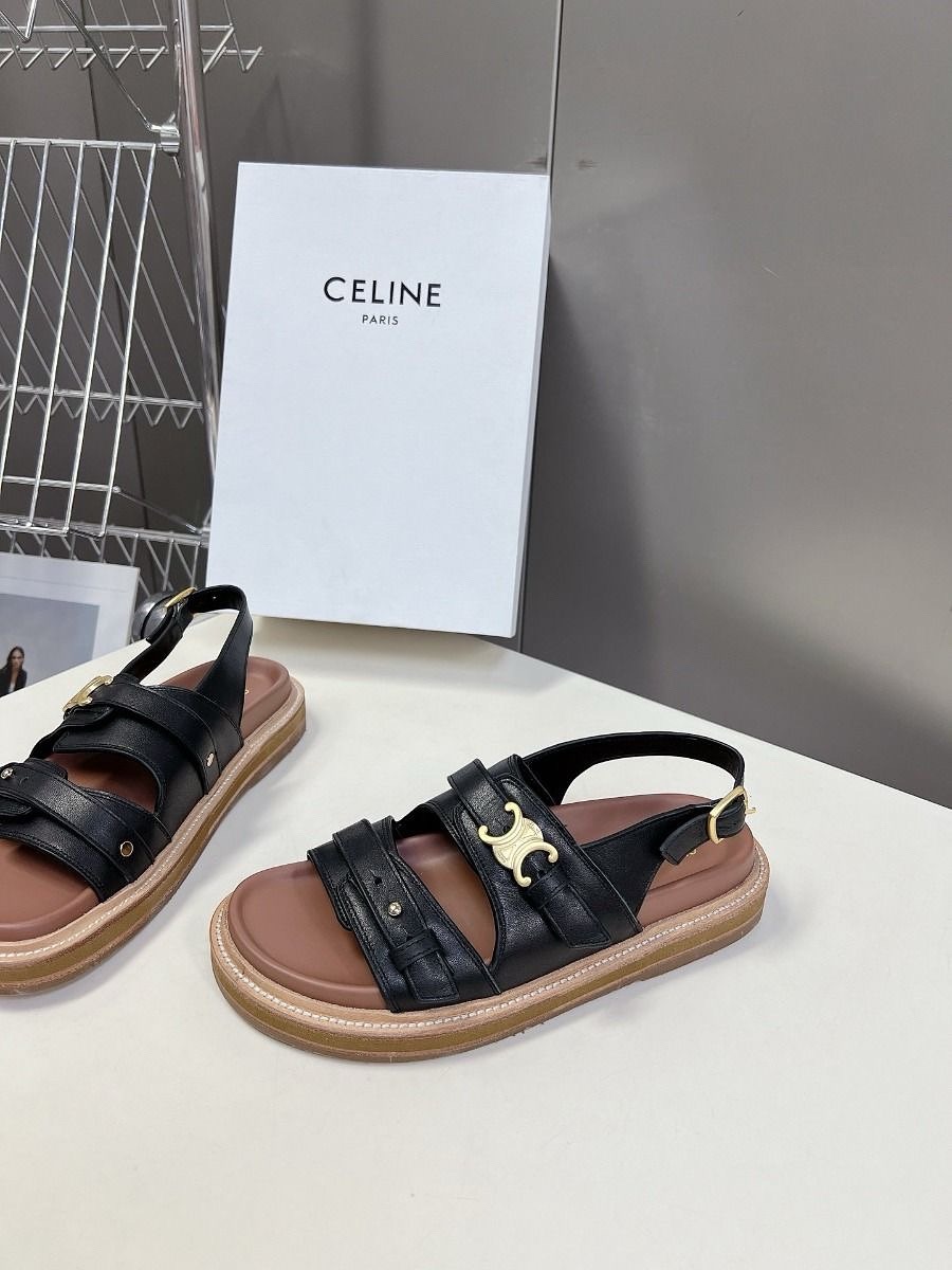 49583397-D3F7-42DE-BC0E-5279170413E7-1.jpg Celine Sandal - الصورة 1