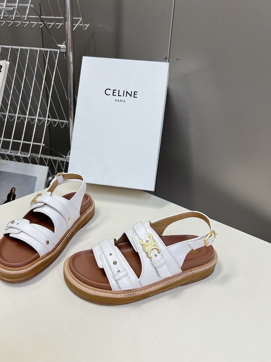 B26E9C8D-F3A9-4695-8D30-E03E6CF344AB-1.jpg Celine Sandal - الصورة 1