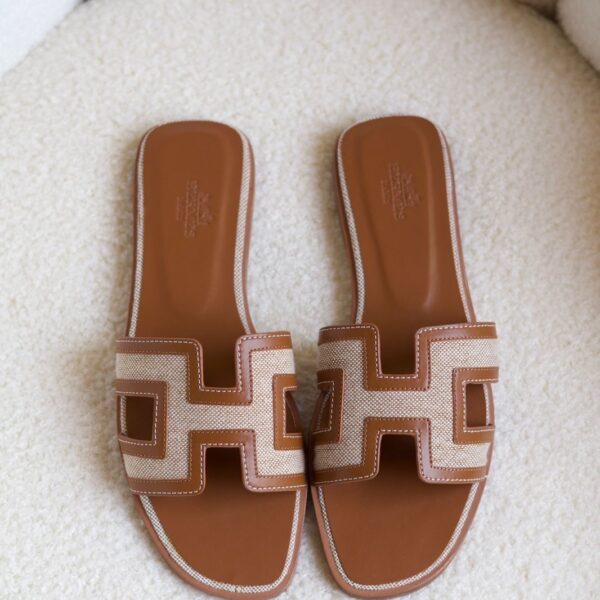 Hermes Oran Slipper