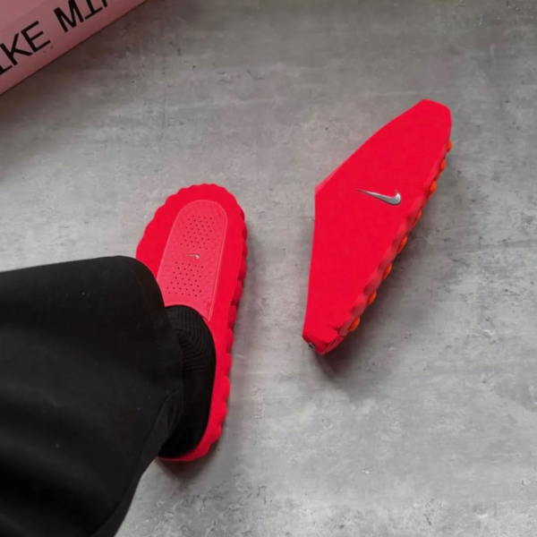 Nike Mind 001