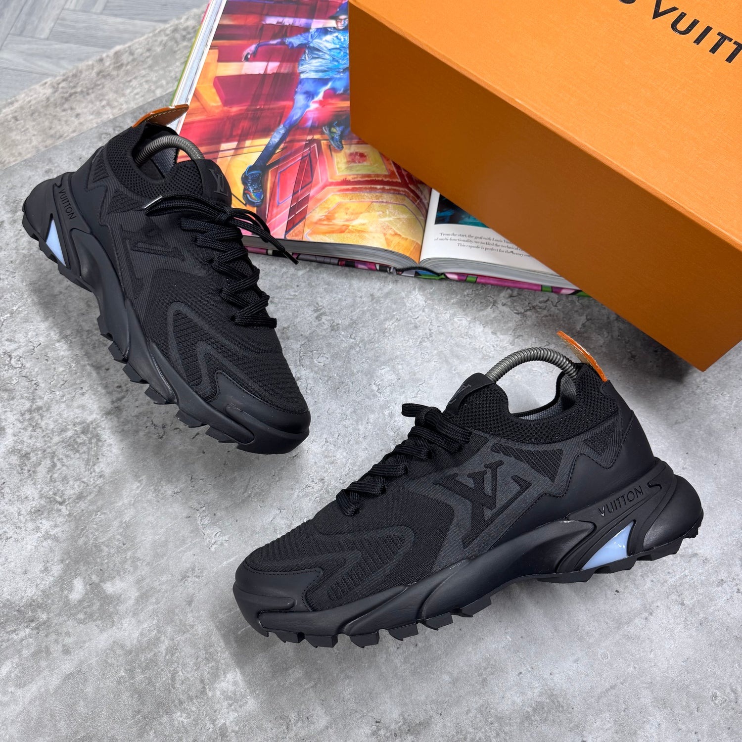 ED9CA70A-6174-411D-A83B-BB01BA39FFED-2.jpg Louis Vuitton Runner Tatic - الصورة 1