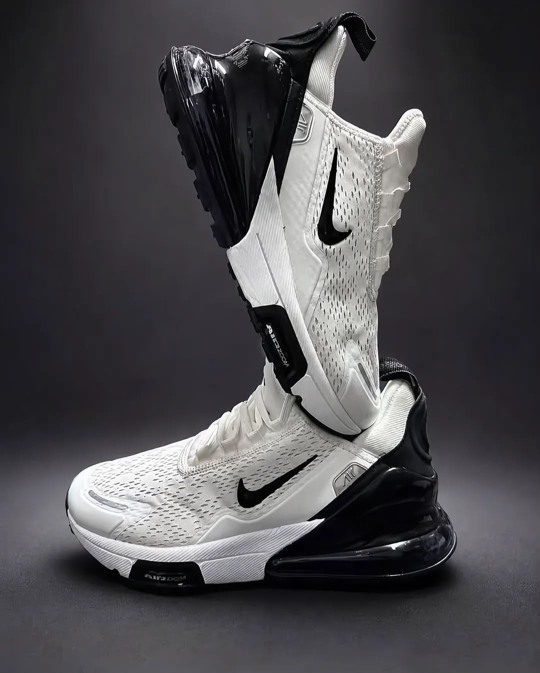 IMG-20260725-WA0026-1.jpg Nike Air Max 270 - الصورة 1