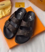Louis Vuitton slippers