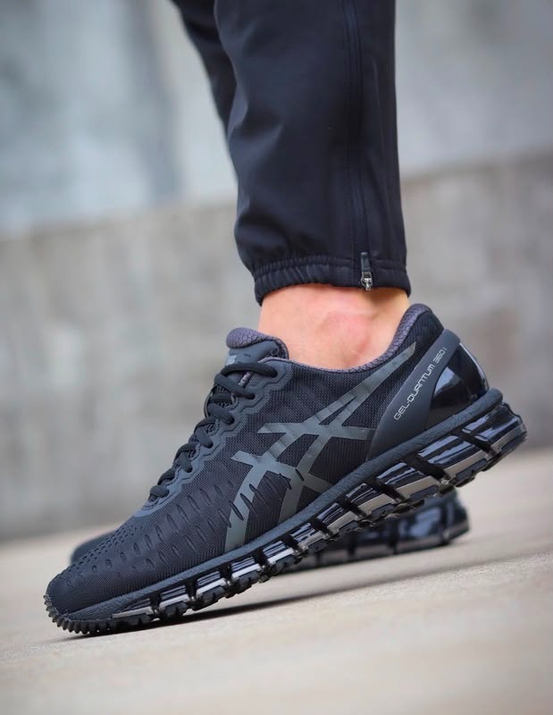 fe3b3490-85f1-4b66-a204-90a7acb0b61f-1-1.jpg ASICS - الصورة 1