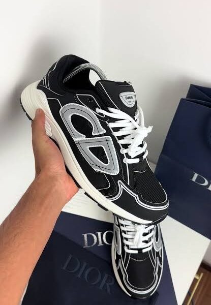 Christian Dior B30