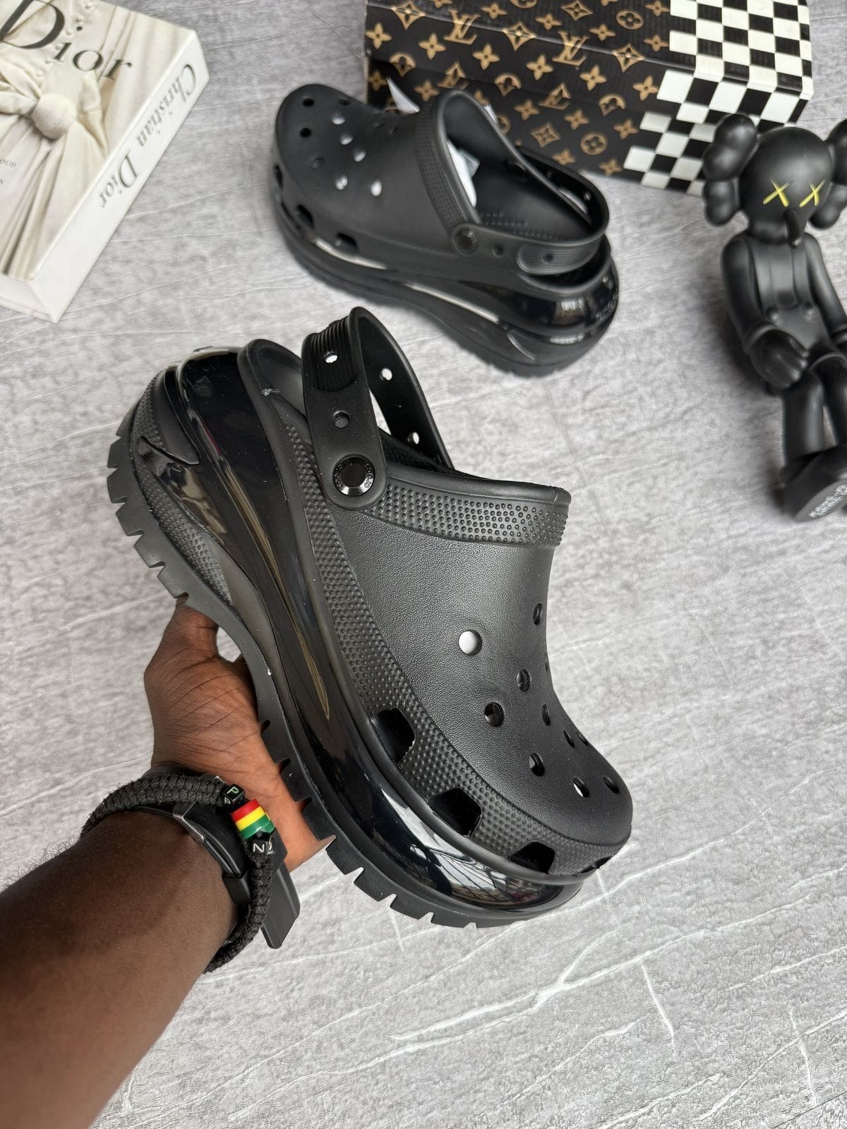 IMG-20260803-WA0014-1.jpg Crocs Mega Crush - الصورة 1