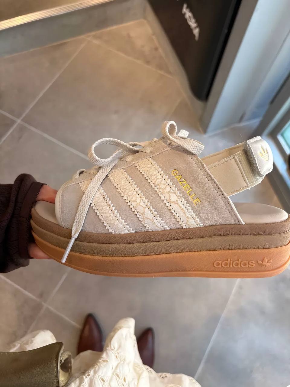 IMG_20260817_160632_033-1.jpg Adidas Gazelle Bold Sandal W - Image 1